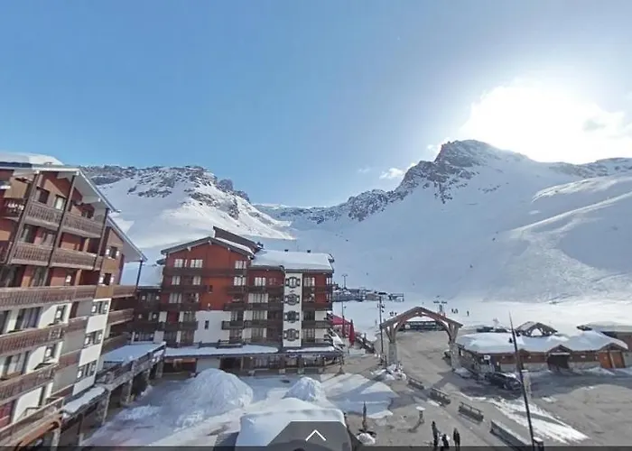 Tignes Rond Point Des Pistes Vue Panoramique Au Soleil