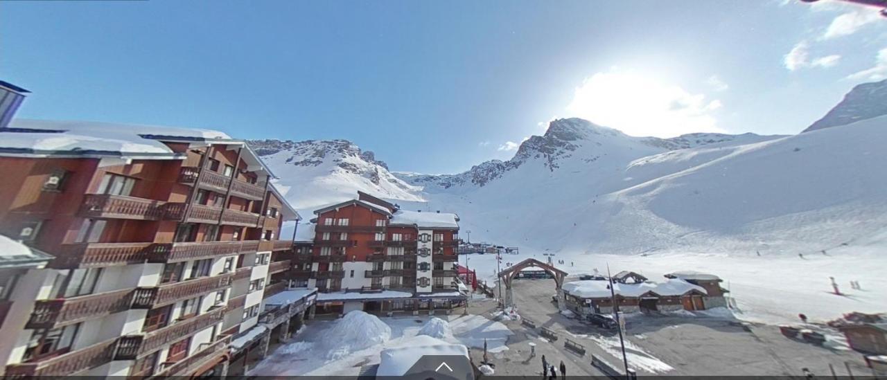 Rond Point Des Pistes Vue Panoramique Au Soleil * Tignes